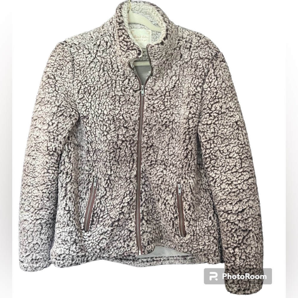 🔥🔥ALTERED STATE BROWN SHERPA ZIP UP JACKET